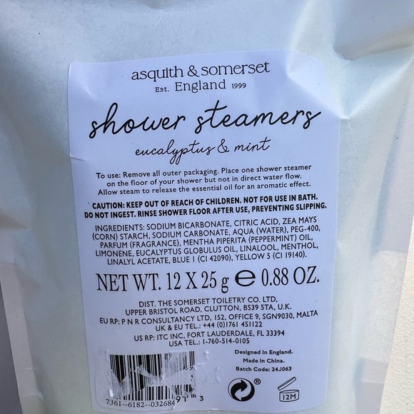 Asquith & Summerset Eucalyptus & Mint Shower Steamers with Essential Oil Candle - Picture 2 of 4